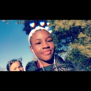 Meet your Posher, Kennedy